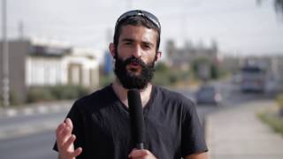 צבר - כשהמציאות דוקרת | לינץ' בחווארה (צבר - כשהמציאות דוקרת) - התמונה מוצגת ישירות מתוך אתר האינטרנט יוטיוב. זכויות היוצרים בתמונה שייכות ליוצרה. קישור קרדיט למקור התוכן נמצא בתוך דף הסרטון