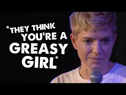 Mae Martin live in London