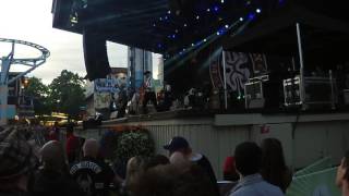 Flogging Molly - Crushed (hostile nations) (Gröna Lund)