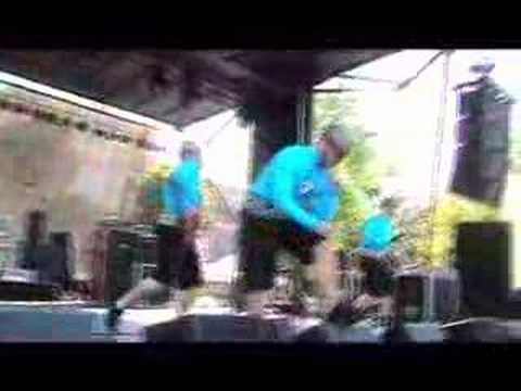 AQUABATAS USC_ FASHION ZOMBIES