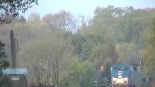 preview picture of video 'Amtrak 96 152 5-17-03 Tunnel City, WI.'