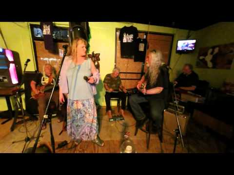JUNE RUSHING BAND - 'Fever' - Live@Cecil's Dirty Apron
