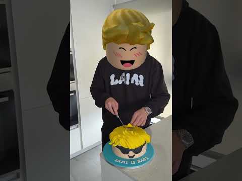 FACEREVEAL in LAMI TORTE! #roblox #shorts