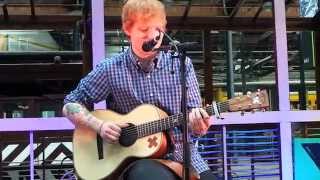 Ed Sheeran - Wonderwall Oasis (cover) Brussels