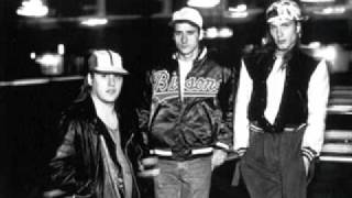 Goo Goo Dolls - 11.We are the Normal 12.On the Lie (Live 1993)