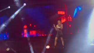 VOY EN UN COCHE - MARIA VILLAR OT 2018 BARCELONA