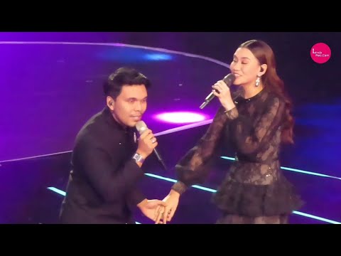 Kita Berdua - AALIYAH FEAT THARIQ - Live At Konser Paling Romantis