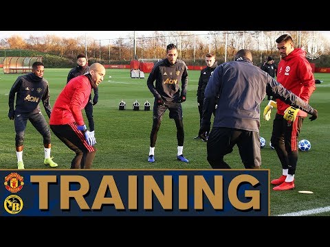 Manchester United prepare for Young Boys UEFA Champions League Clash | Training