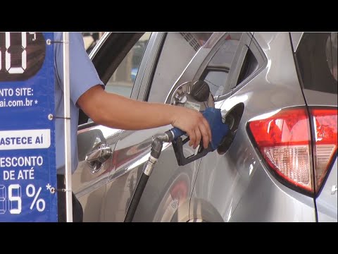 Preço médio da gasolina sobe pela sétima semana consecutiva em postos de todo o país