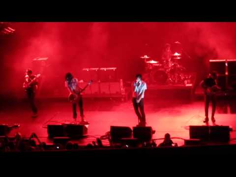 The Strokes - Barely Legal @ Capitol Theatre, 31 May 2014
