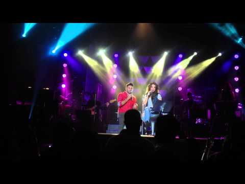 Thalia Viva Tour NYC. Thalia ft Pedro Capo Enamorada