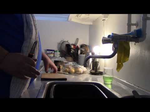 MongoTV_2317 - Mongo Madskole - Medisterpølse Med Kartofler og Brun Sovs