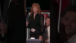 Download lagu Blake Shelton Gave Niall Horan a Present After He Left the Show | The Voice US Season 24 mp3