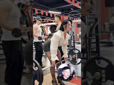 Фитнес-тренер Сун Юйсинь на обеде