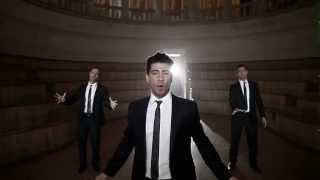 The Italian Tenors &quot;Piccola e Fragile&quot; (Official Video)