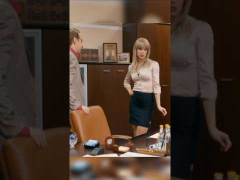 Переоделась🤣 [6 кадров] #6кадров #угар #ржака #приколы #смех #фильмы #фильм #угар #сериалы #сериал