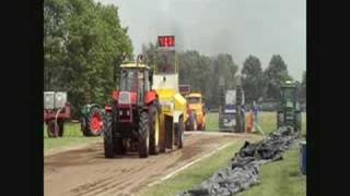 preview picture of video 'STRES080 Douwe Molenaar met Ursus 1604 (Tank vol)'