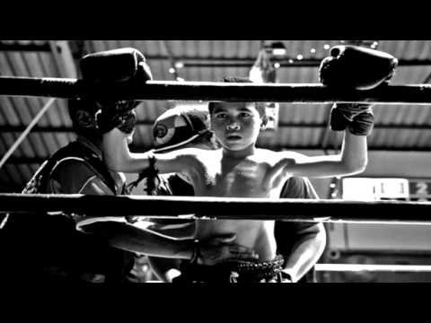 NOR ELLE - Old eyes in small child's face