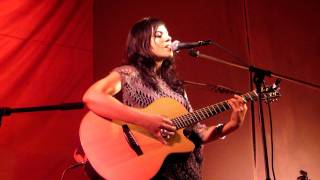 Terra Naomi - Not Sorry - live @Walhalla, Wiesbaden