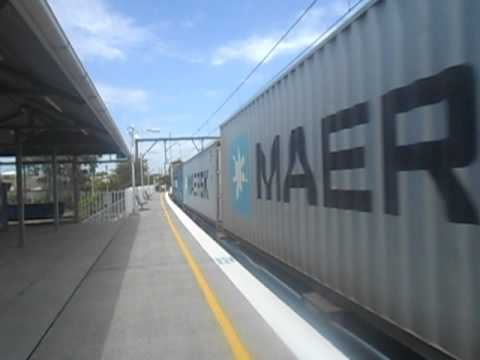 TWO TRAIN AT POINT CLARE  11/3/2016