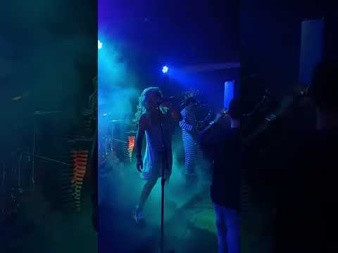 MANONAS COVER NO BAR DO SENA EM JUQUITIBA NO BAIRRO DO SOARES