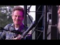 Seasick Steve performs 'It's A Long Long Way' at Reading Festival 2011   BBC