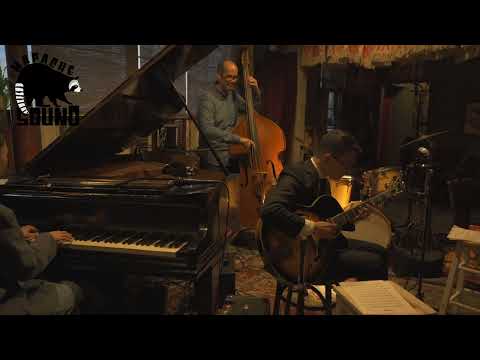 Carving The Rock (E. Hope) - Jinjoo Yoo Quartet Live