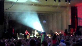 cut copy @ lollapalooza 2010 - hearts on fire