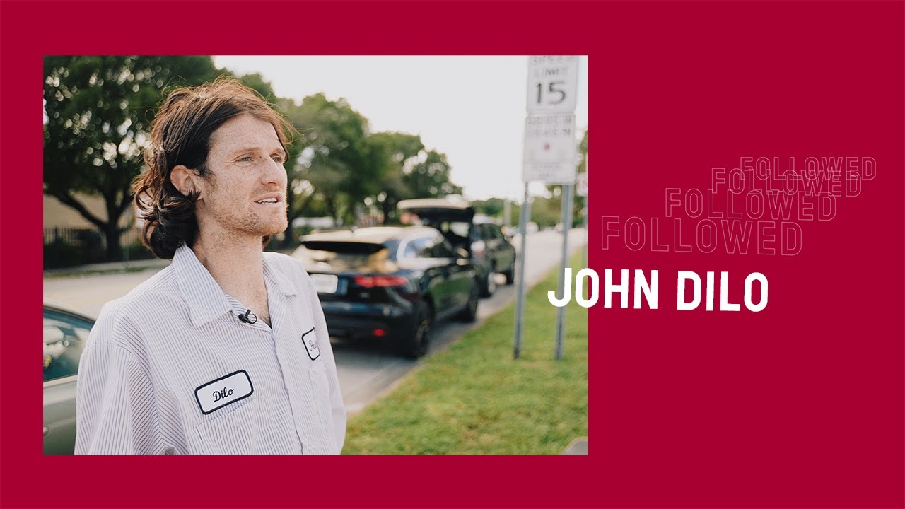 Siguiendo a: John Dilo