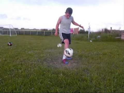 Sam Hunter - Summer football freestyle
