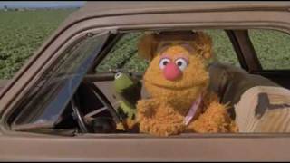 Movin' Right Along - Kermit the Frog and Fozzie Bear