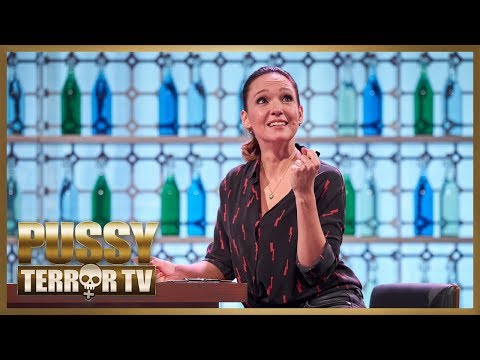 Stadt, Land, Fluss für Erwachsene! Caro und Charlotte Roche battlen sich - PussyTerror TV
