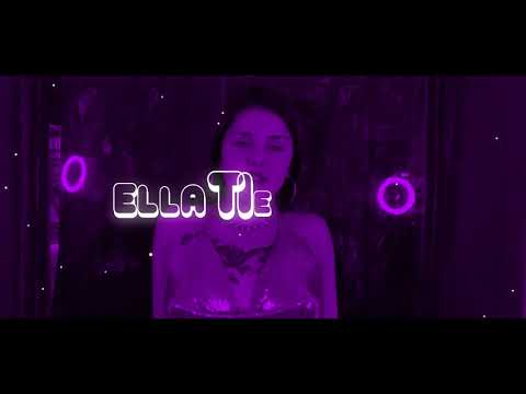 Ella Tiene Algo - Contrey X Sutack (Lyric Video)