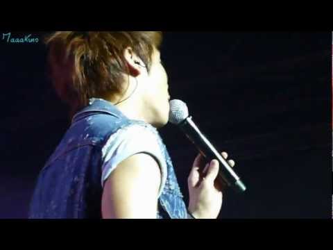 [110610 fancam] HD SMTOWN in Paris - SHINee - Stand By Me cut  (Jonghyun I)