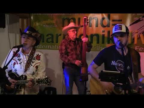 Mundharmonikalive 2022 - Cowgirl Annie & The Dusty Boots