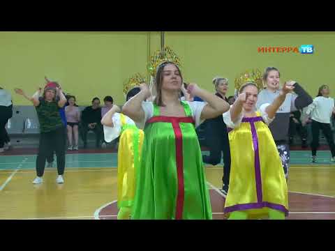 В Первоуральске женщины боролись за звание «Королев спорта»