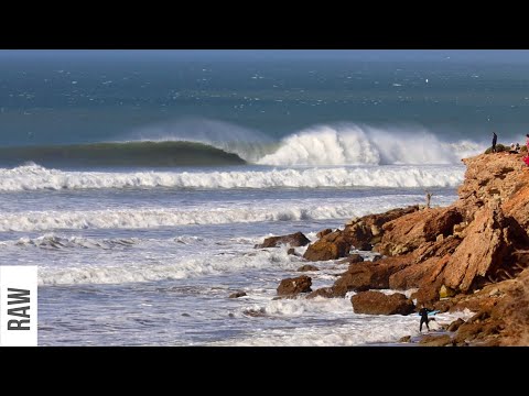 SOLID SWELL HITS DESERT POINT, MOROCCO 🇲🇦 AFRICA