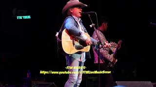 Dwight Yoakam (LIVE HD) / A thousand miles from nowhere / Pacific Amphitheatre CA 8/13/21