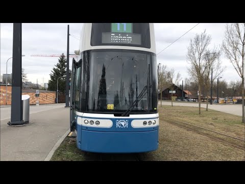 RIDING THE BRAND NEW BOMBARDIER FLEXITY TRAM FOR VBZ ZURICH! Train tour and ride