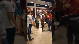 Download lagu BUKA PUASA BERSAMA ANAK PANTI ASUHAN.#shorts mp3 Download lagu BUKA PUASA BERSAMA ANAK PANTI ASUHAN.#shorts mp3