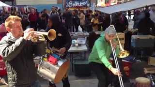 New York amazing street musicians band !