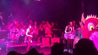 The Coathangers - Watch Your Back - Santa Ana 10.25.2015