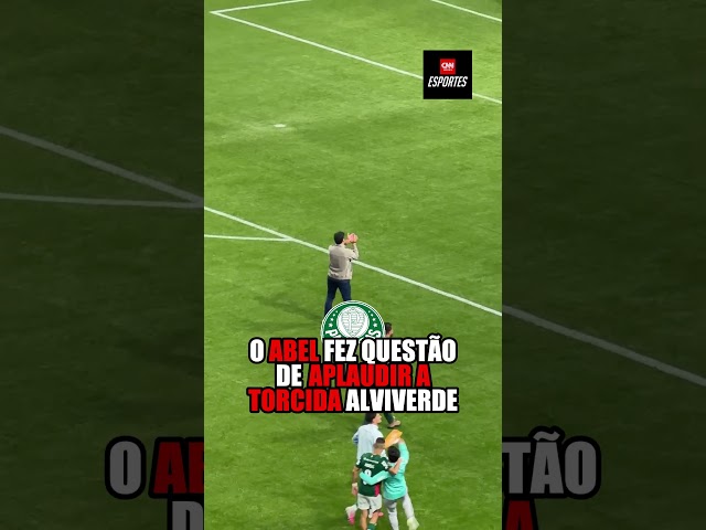 Abel Ferreira aplaude torcida após classificação do Palmeiras na Libertadores | CNN ESPORTES