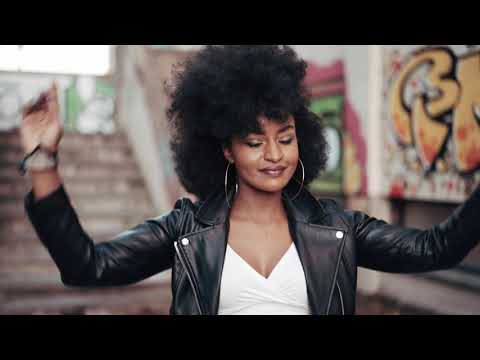 Linda B feat. Tahdistin orchestra & Alava church choir - She didn’t know(Official video)