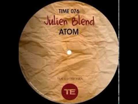 Julien Blend-Atom (complete song) Blue Is The Warmest Color Soundtrack from the gay bar scene