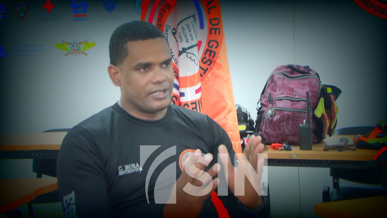 Rescatistas fortalecen su preparación tras tragedia del Jet Set