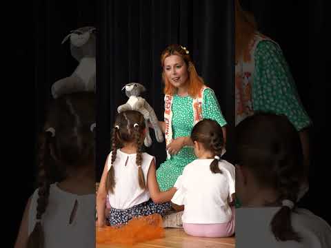 Sara Badalo Apresenta - "Os Super Heróis da Terra"