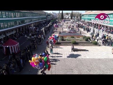 Desfile de Carrozas y Comparsas