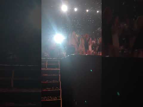 180930 Fromis_9 KCON Thailand 2018 Ending