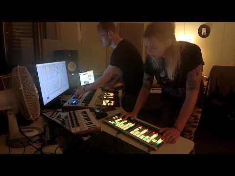 the birth of "Whiff Of Smoke" // Freddy Hetzinger & Eric Schaich Live